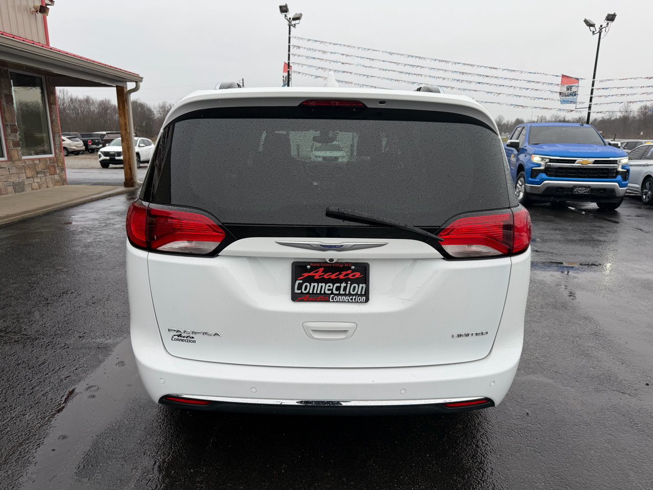 Chrysler Pacifica Limited FWD 2020
