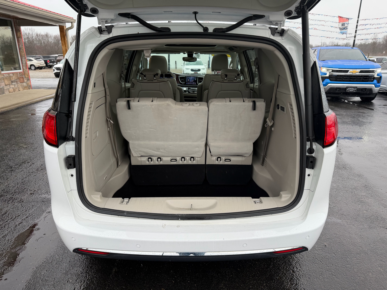 Chrysler Pacifica Limited FWD 2020