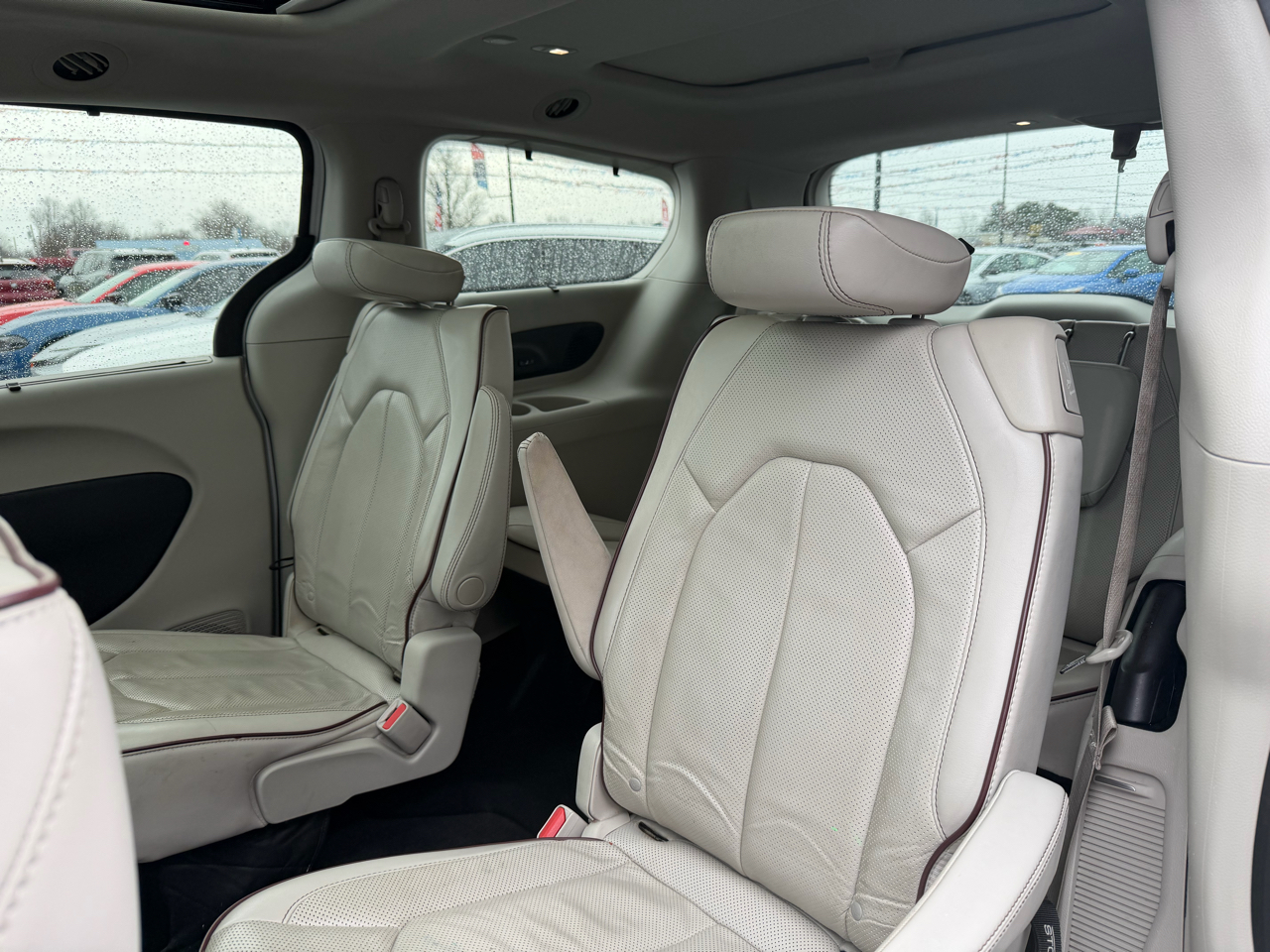 Chrysler Pacifica Limited FWD 2020