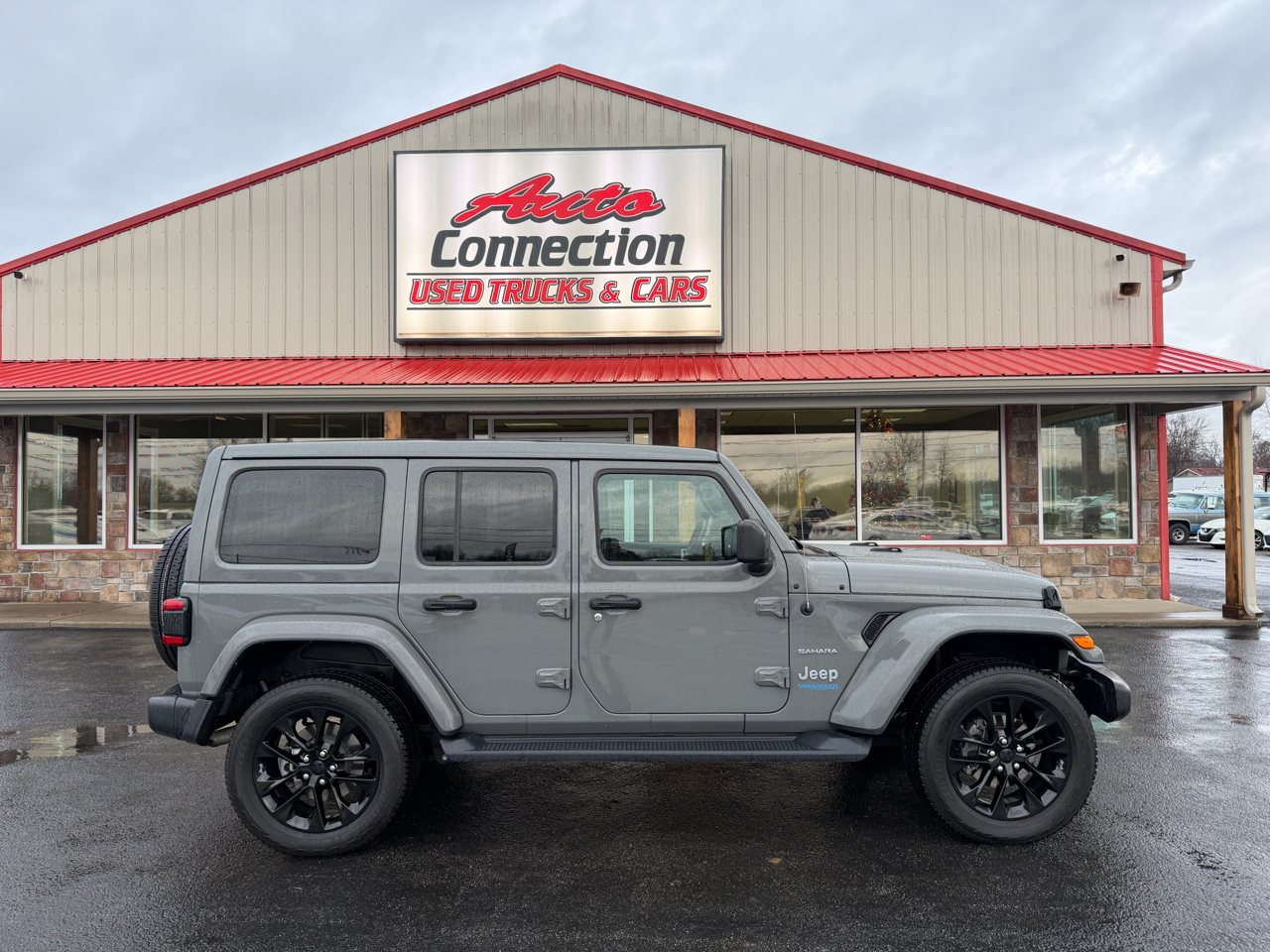 Jeep Wrangler 4xe Unlimited Sahara 4x4 2021