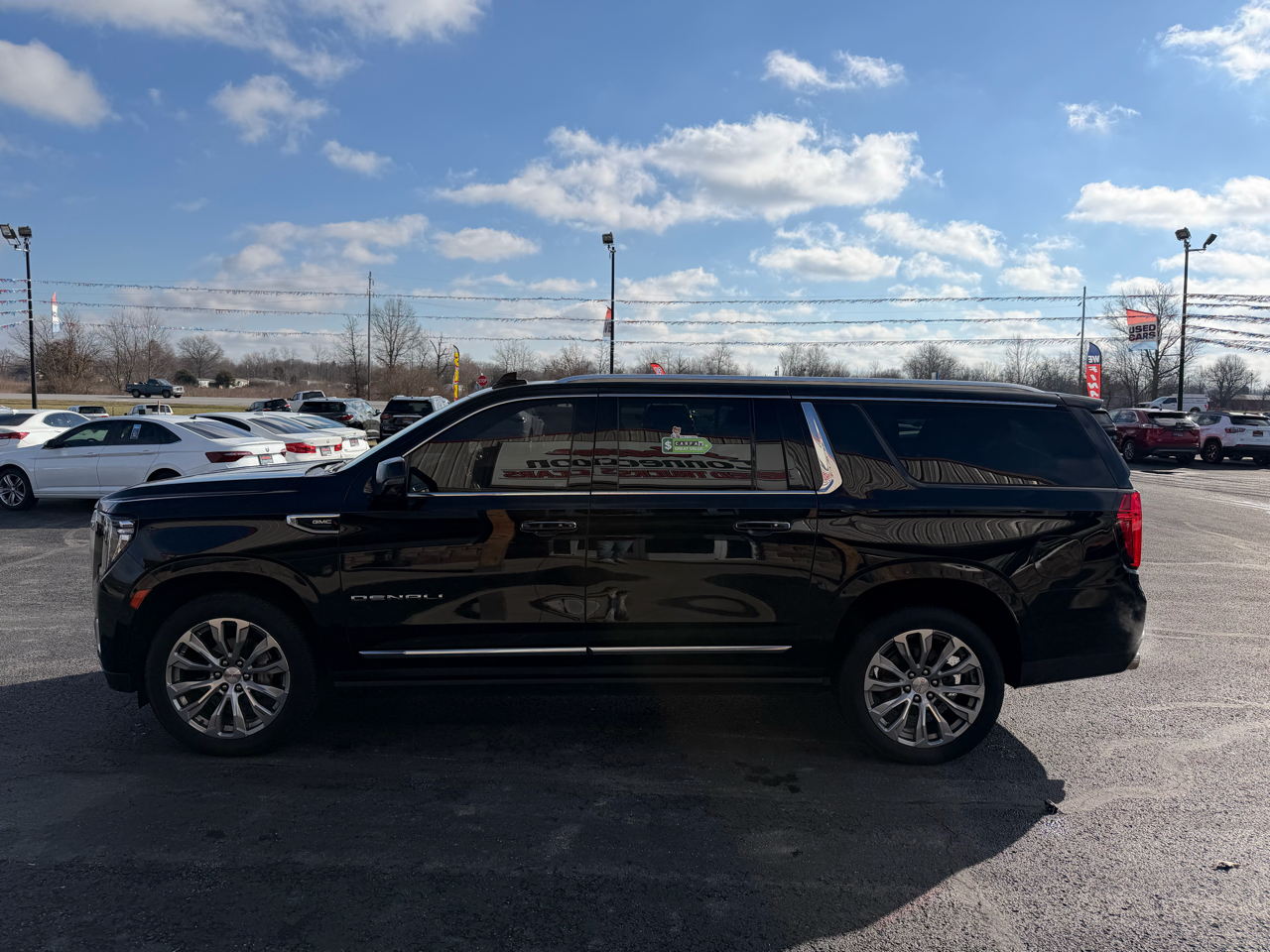 GMC Yukon XL 4WD 4dr Denali 2023