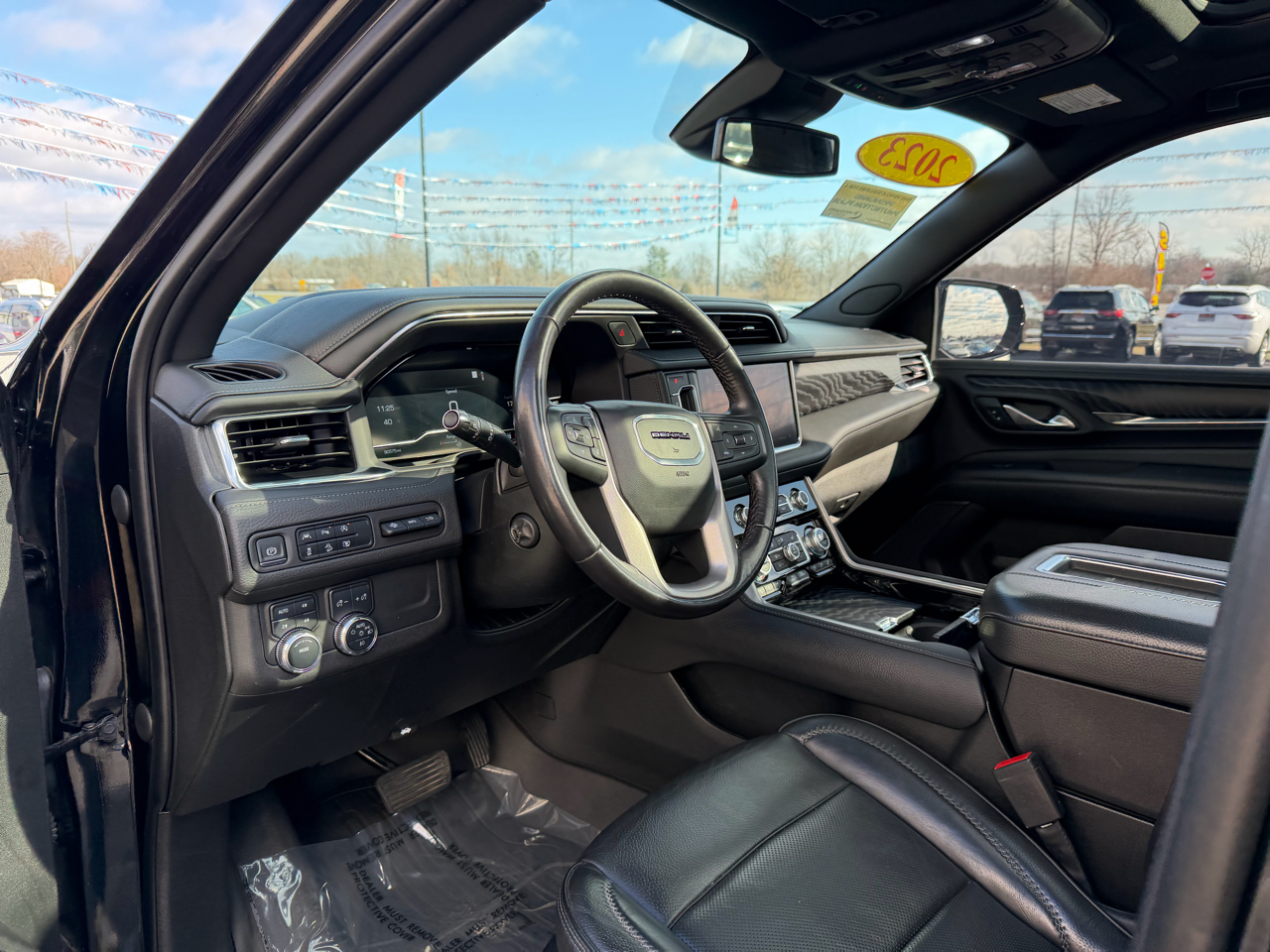 GMC Yukon XL 4WD 4dr Denali 2023