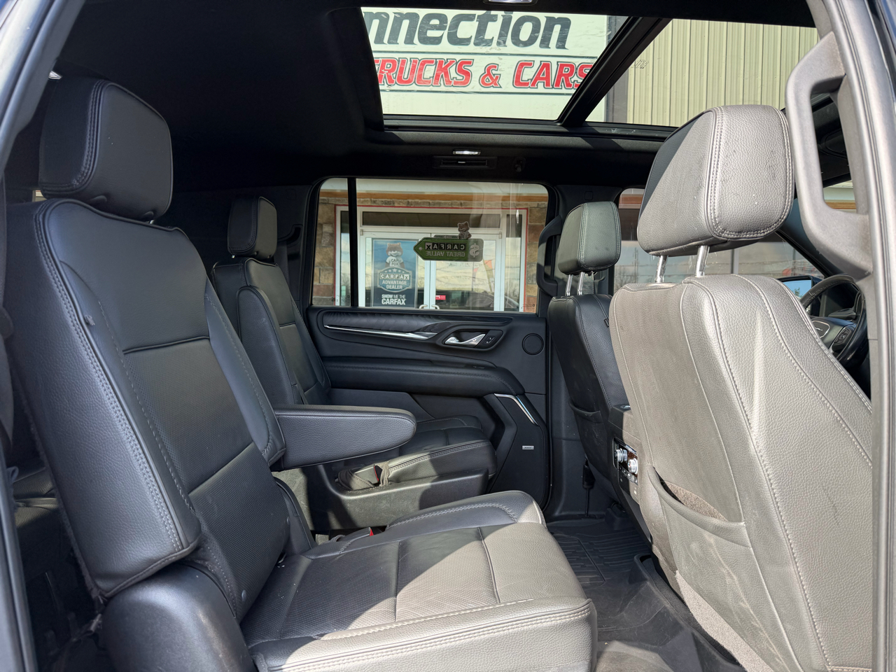 GMC Yukon XL 4WD 4dr Denali 2023