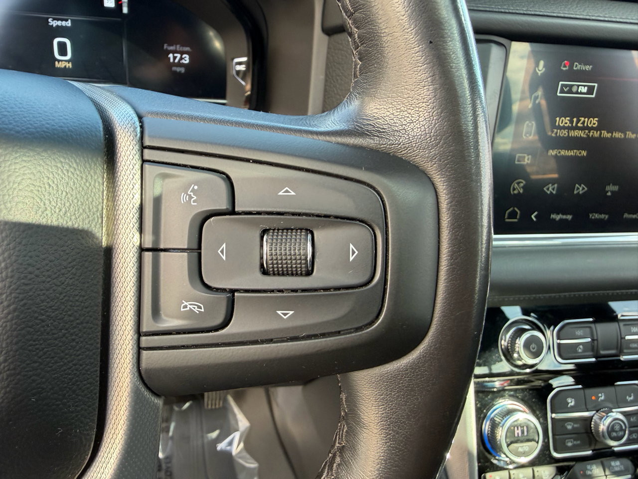 GMC Yukon XL 4WD 4dr Denali 2023