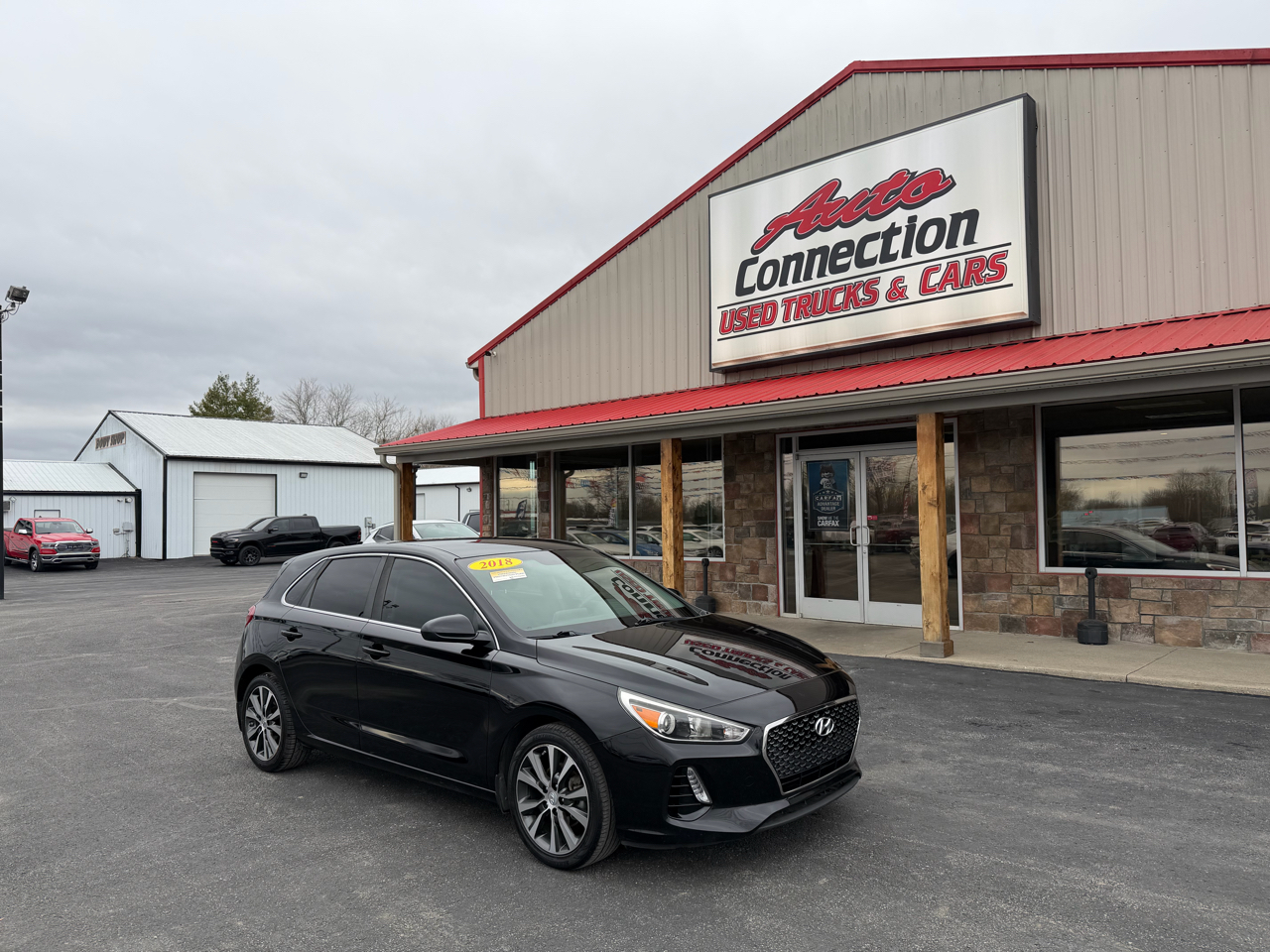 2018 Hyundai Elantra GT GT's photo