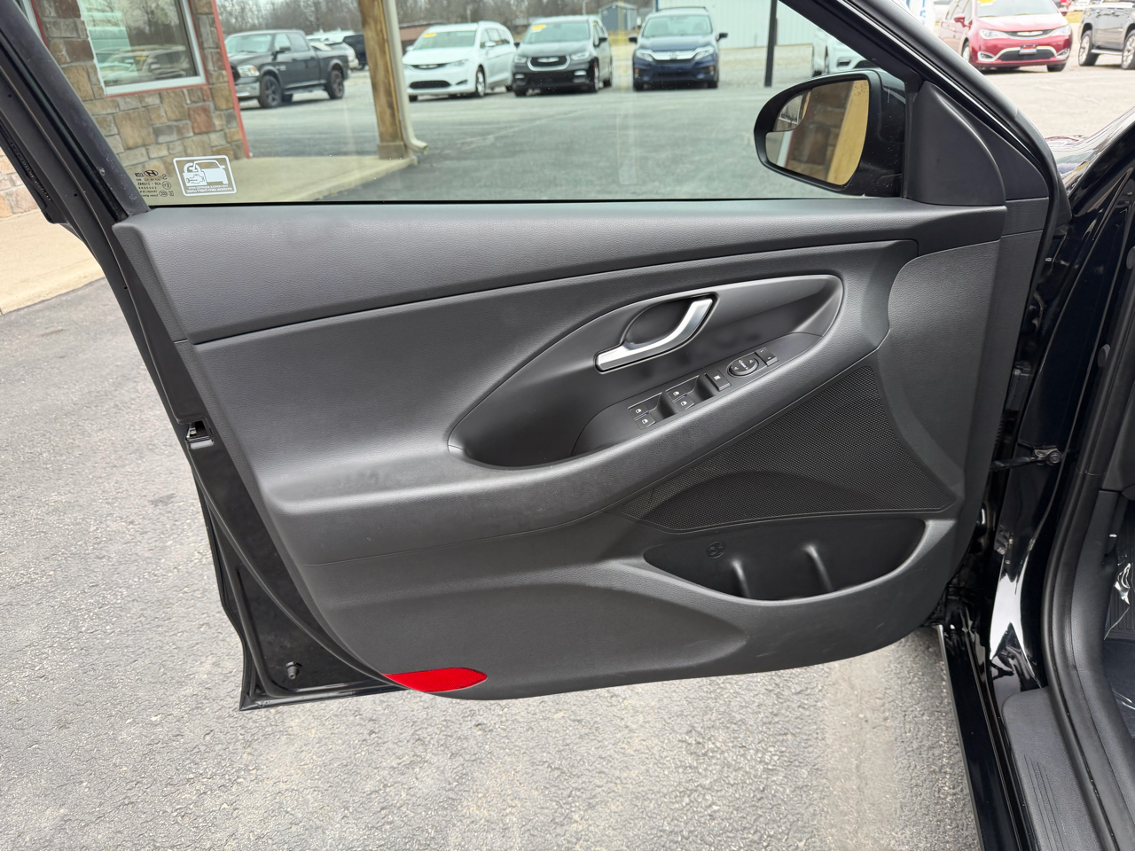 Hyundai Elantra GT Auto 2018