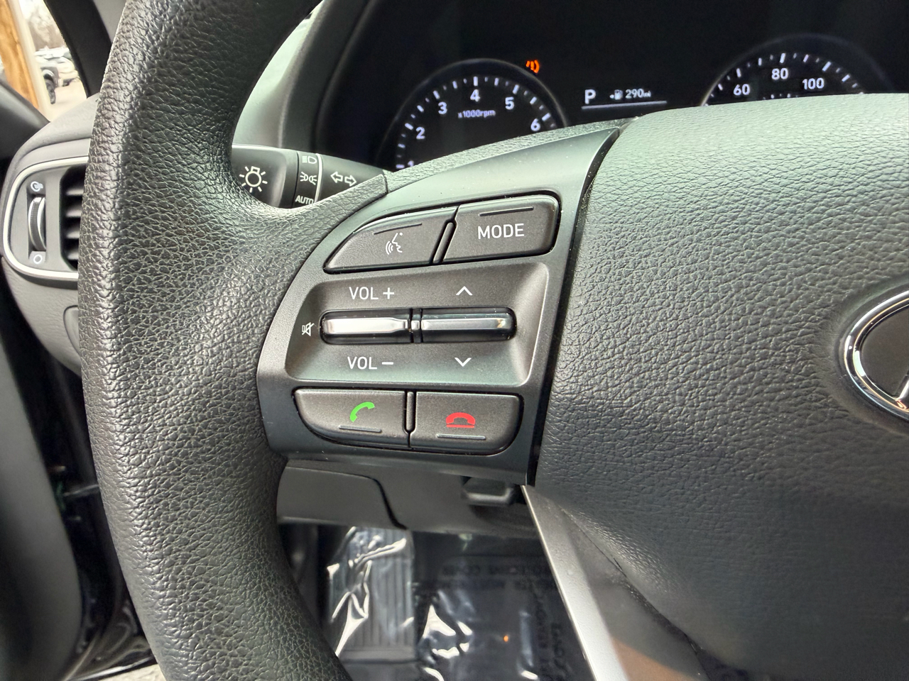 Hyundai Elantra GT Auto 2018