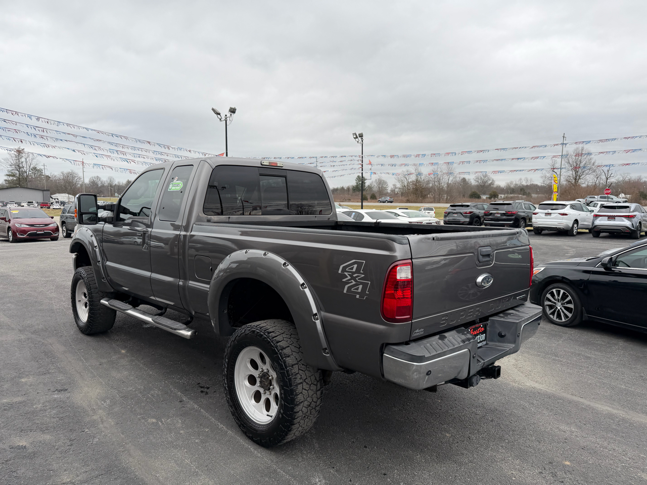 Ford Super Duty F-350 SRW 4WD SuperCab 158" Lariat 2014