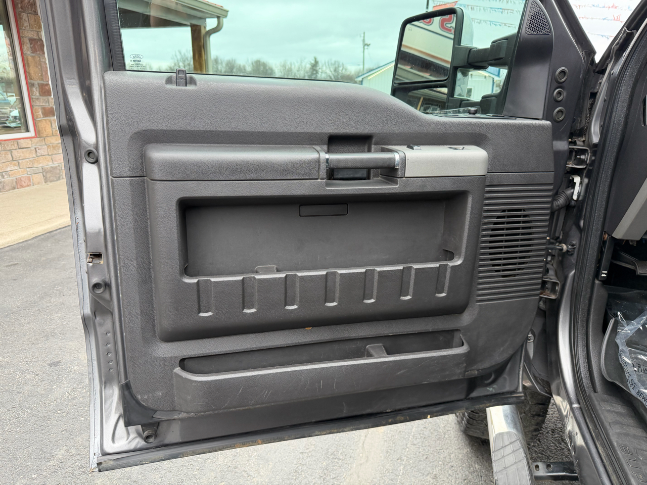 Ford Super Duty F-350 SRW 4WD SuperCab 158" Lariat 2014