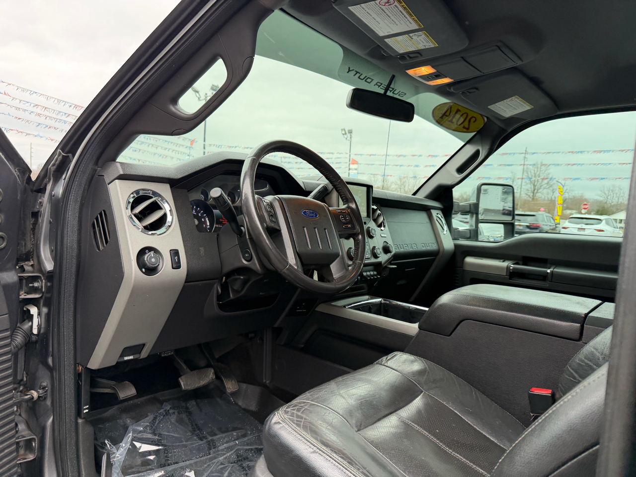 Ford Super Duty F-350 SRW 4WD SuperCab 158" Lariat 2014