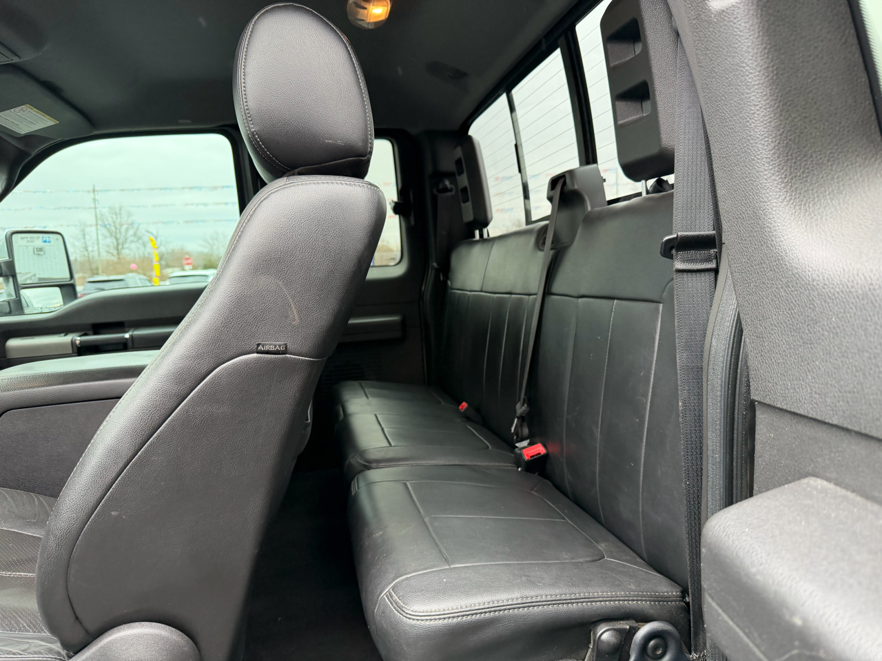 Ford Super Duty F-350 SRW 4WD SuperCab 158" Lariat 2014