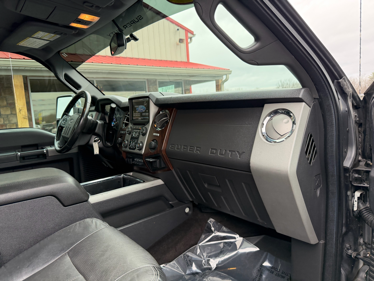 Ford Super Duty F-350 SRW 4WD SuperCab 158" Lariat 2014