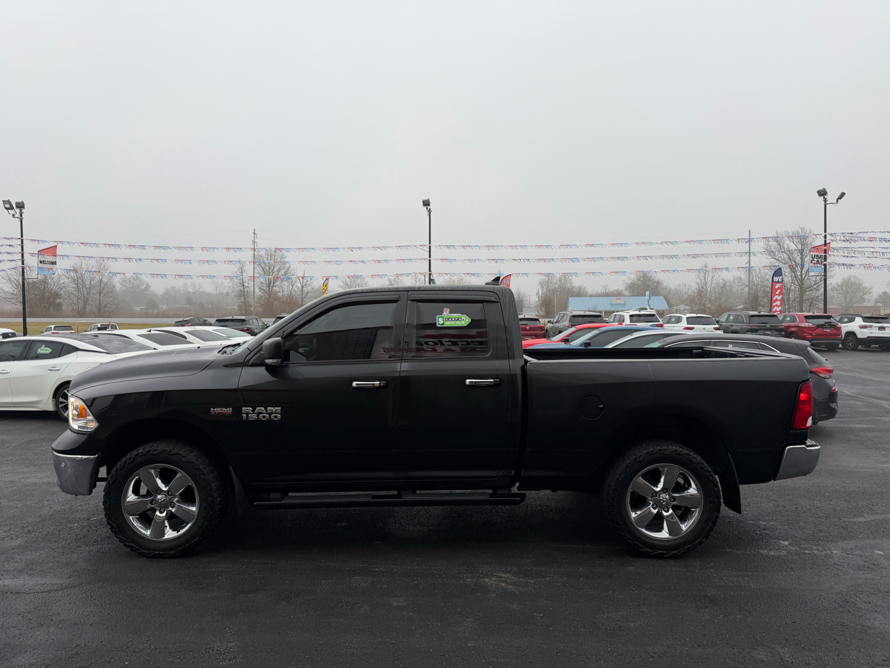 RAM 1500 Big Horn 4x4 Quad Cab 6'4" Box 2017