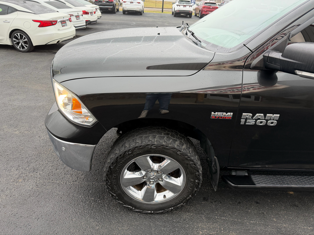 RAM 1500 Big Horn 4x4 Quad Cab 6'4" Box 2017