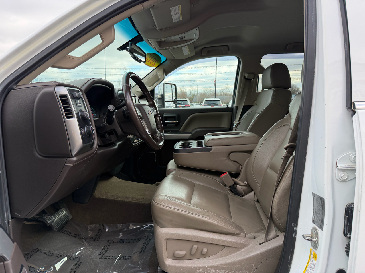 Chevrolet Silverado 3500HD Built After Aug 14 4WD Crew Cab 153.7" LTZ 2015