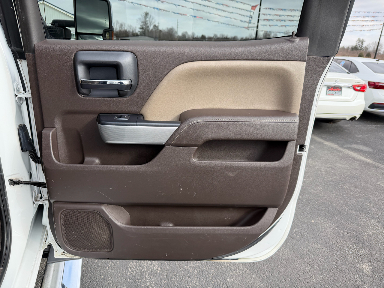 Chevrolet Silverado 3500HD Built After Aug 14 4WD Crew Cab 153.7" LTZ 2015