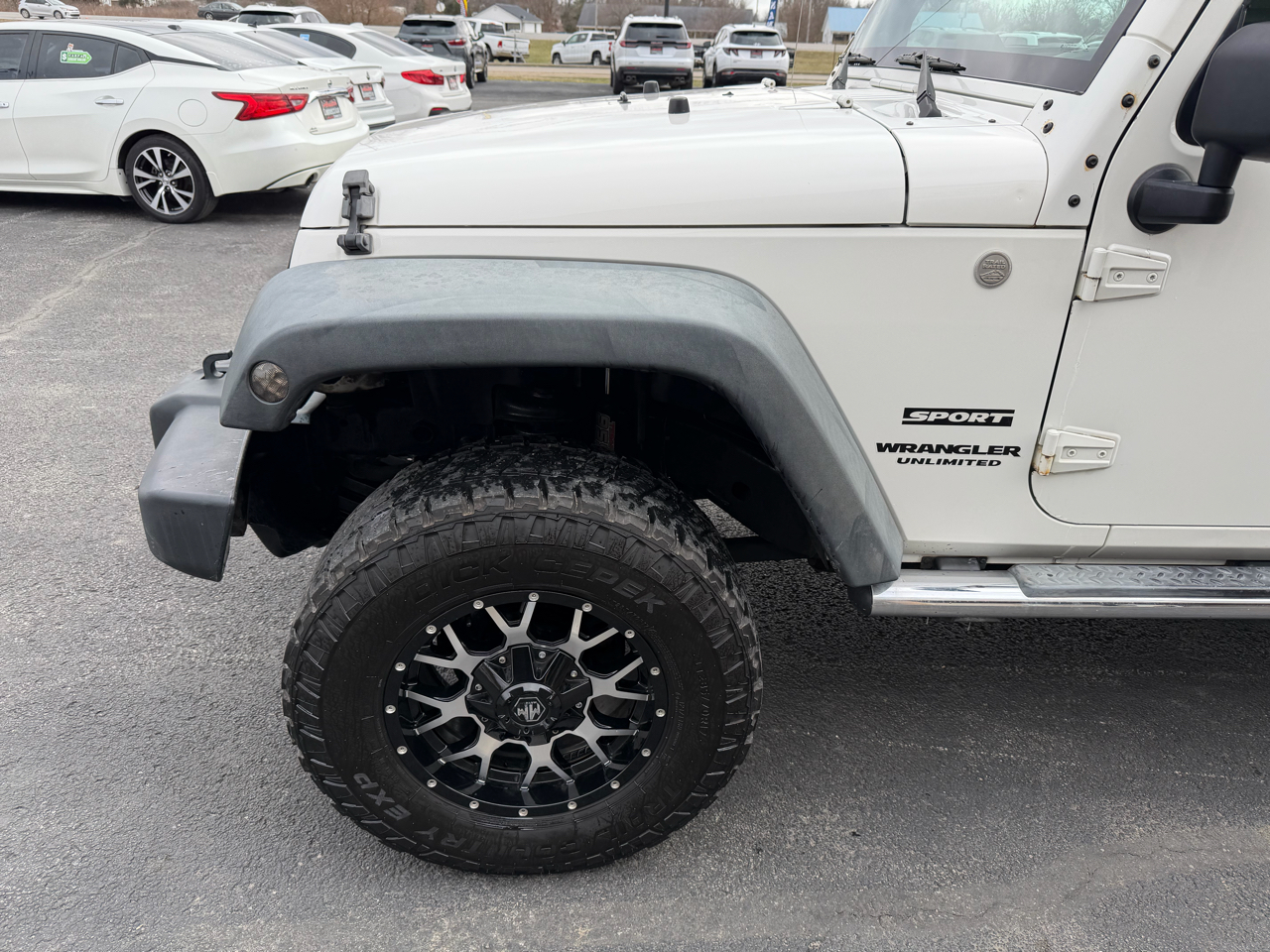 Jeep Wrangler Unlimited 4WD 4dr Sport 2010