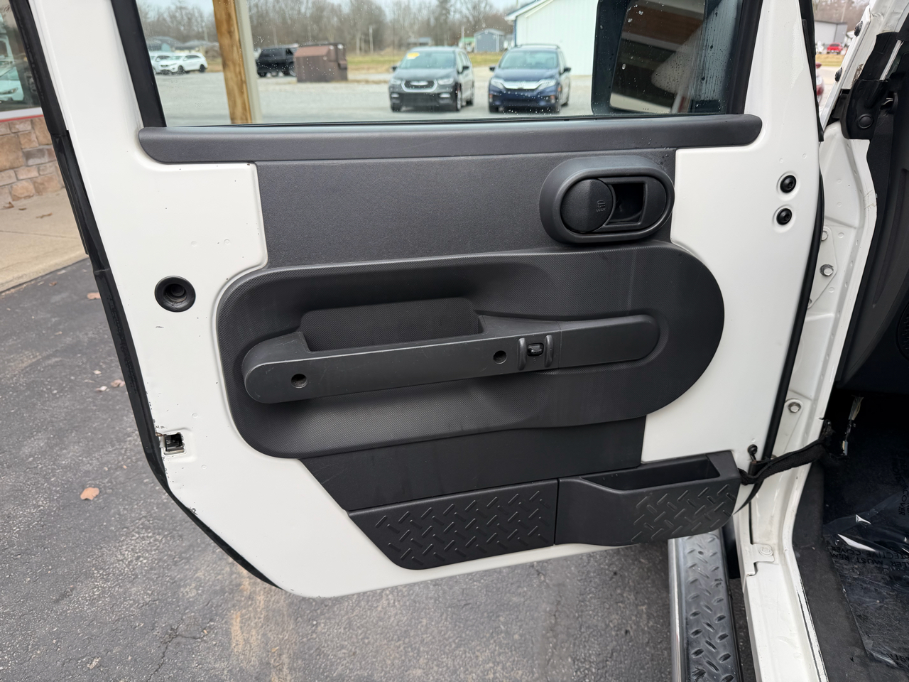 Jeep Wrangler Unlimited 4WD 4dr Sport 2010