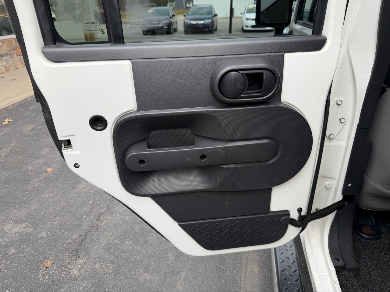 Jeep Wrangler Unlimited 4WD 4dr Sport 2010