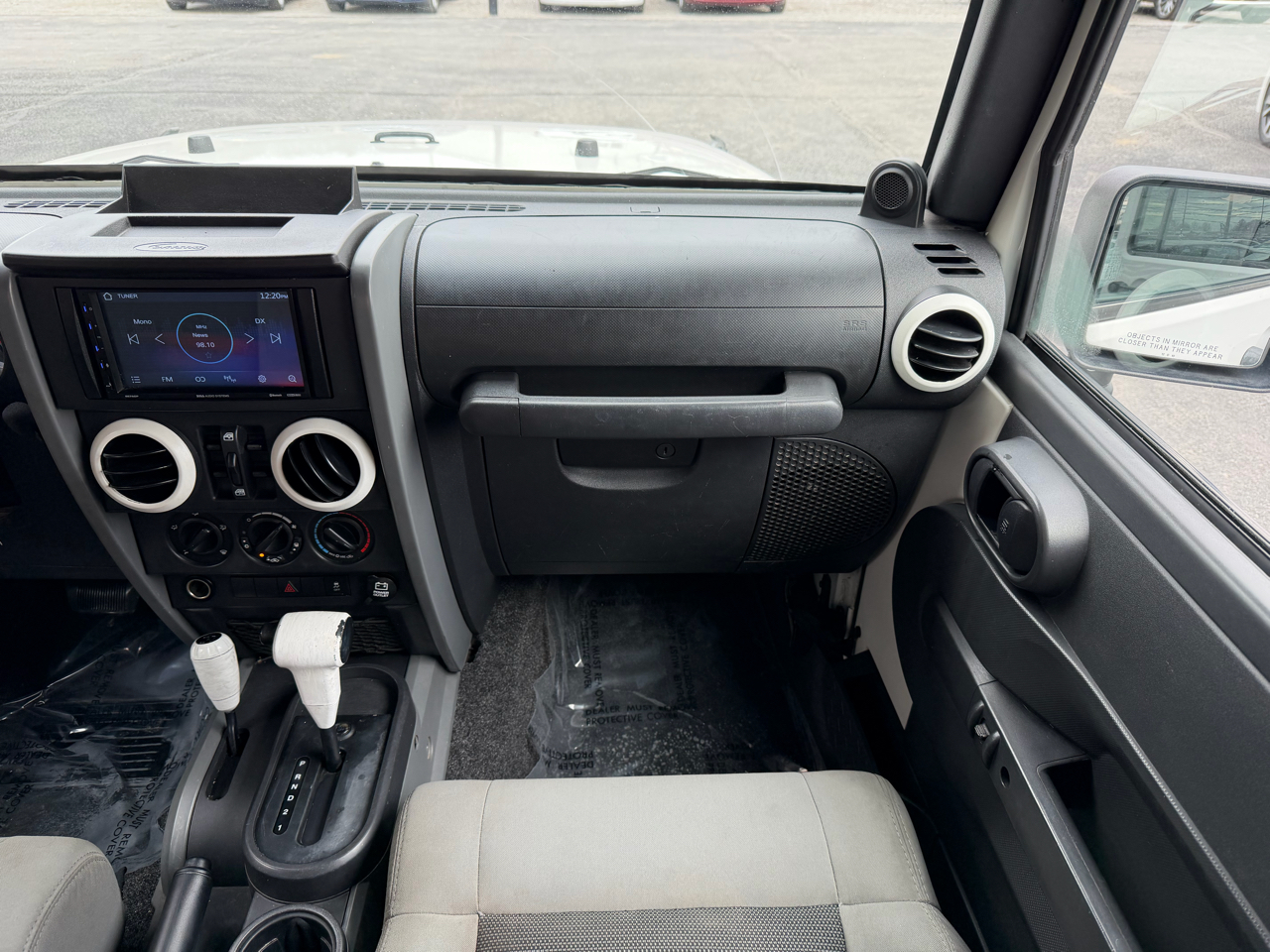 Jeep Wrangler Unlimited 4WD 4dr Sport 2010