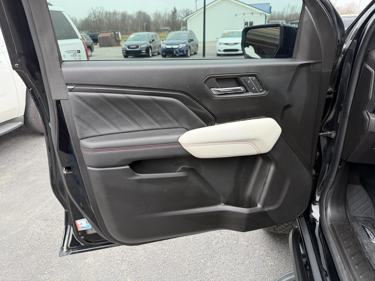 GMC Canyon 4WD Crew Cab AT4X 2023