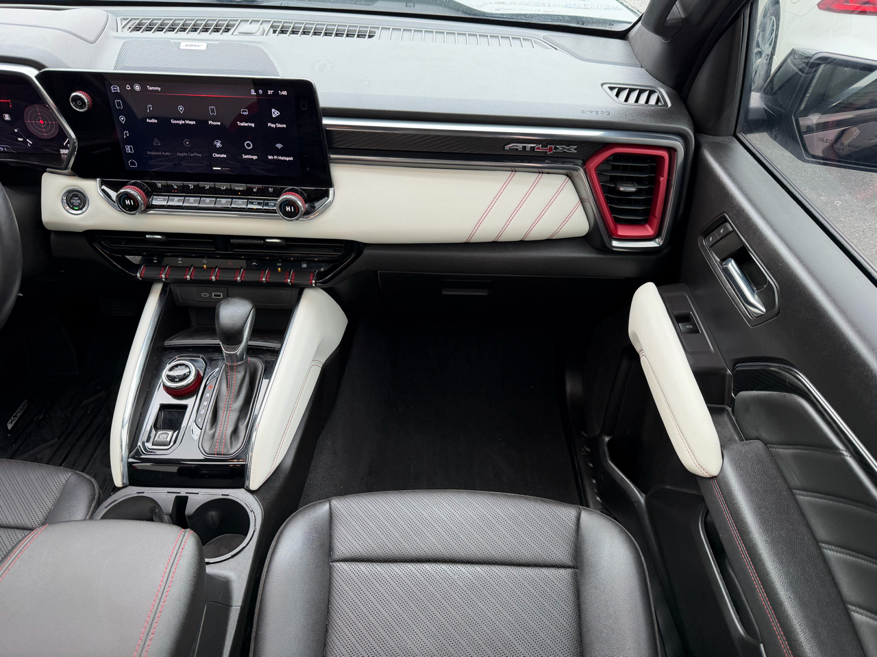 GMC Canyon 4WD Crew Cab AT4X 2023