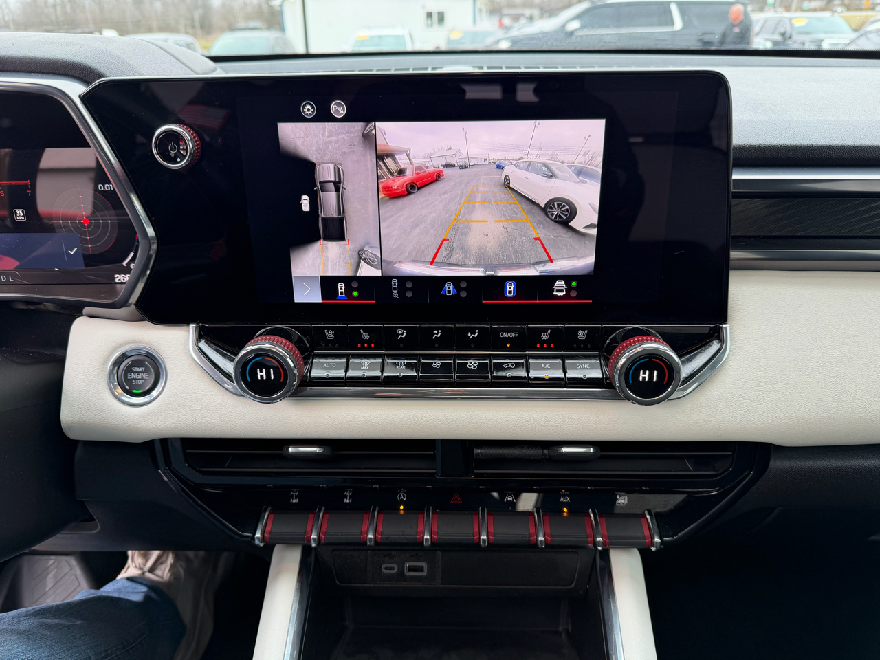 GMC Canyon 4WD Crew Cab AT4X 2023