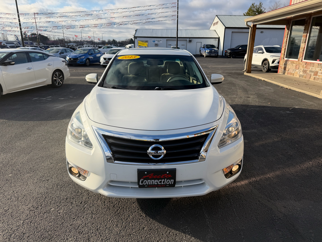 Nissan Altima 4dr Sdn I4 2.5 SL *Ltd Avail* 2013