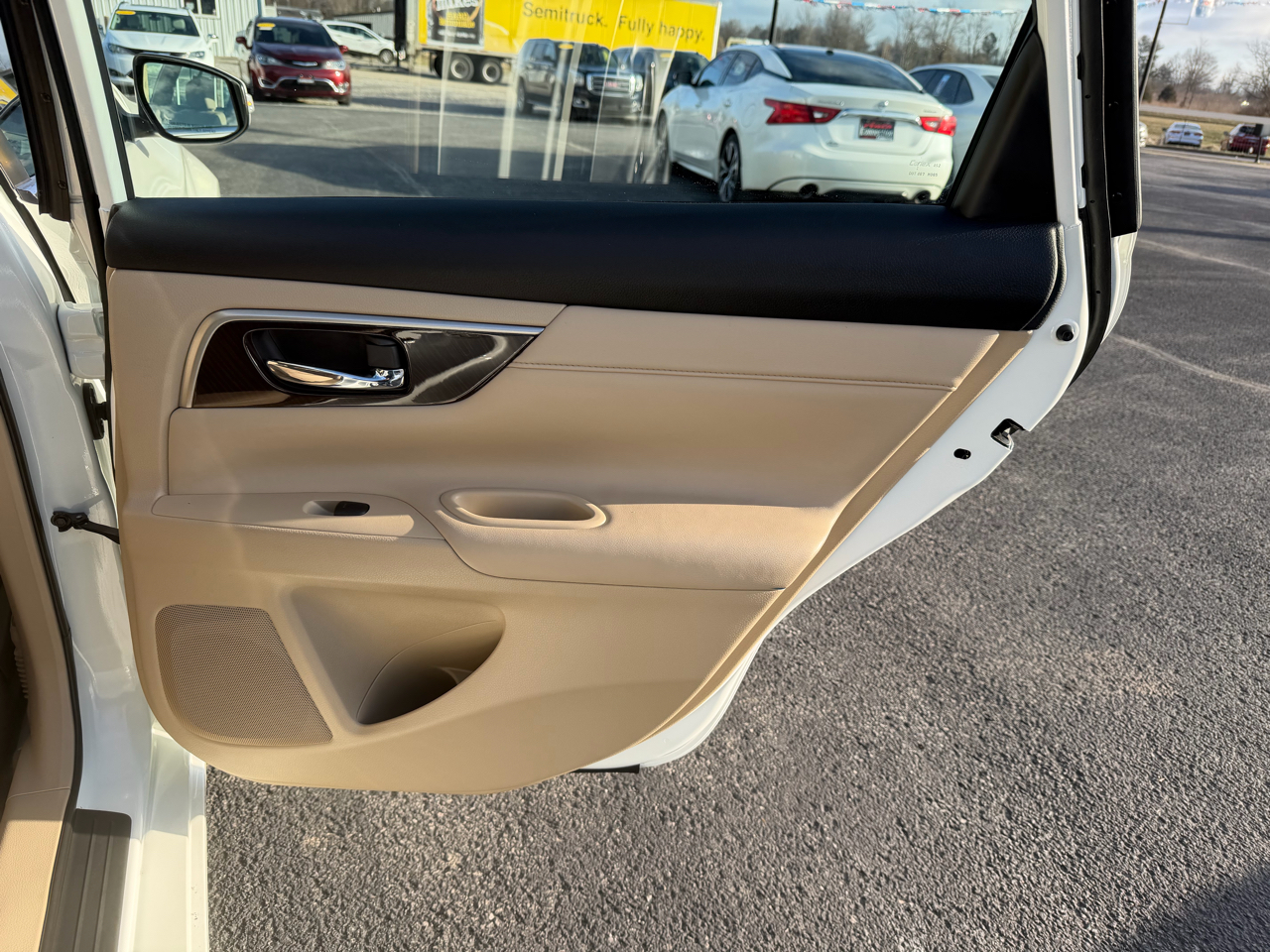 Nissan Altima 4dr Sdn I4 2.5 SL *Ltd Avail* 2013