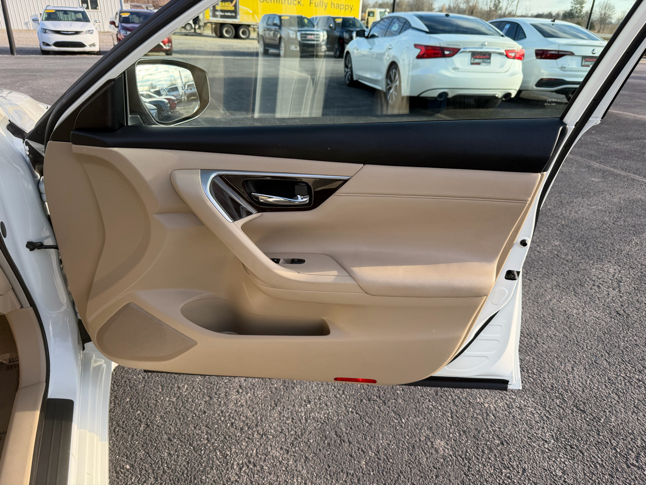 Nissan Altima 4dr Sdn I4 2.5 SL *Ltd Avail* 2013