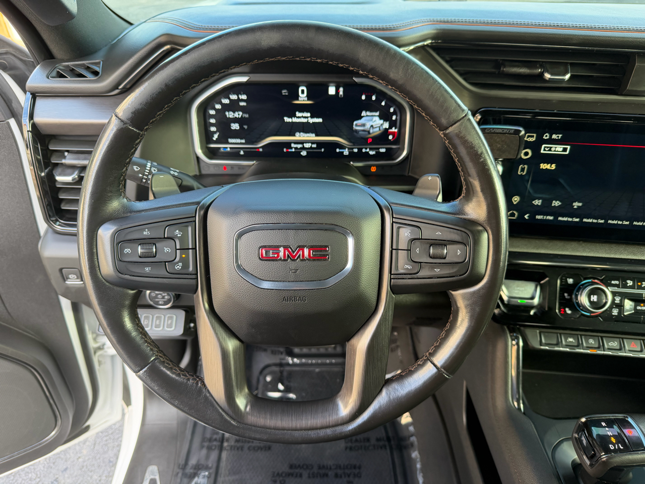 GMC Sierra 1500 4WD Crew Cab 147" AT4 2022