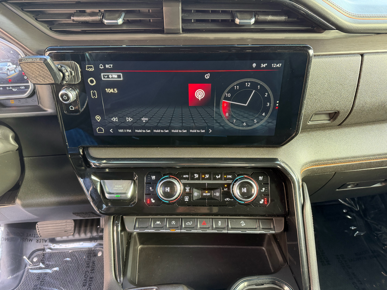 GMC Sierra 1500 4WD Crew Cab 147" AT4 2022