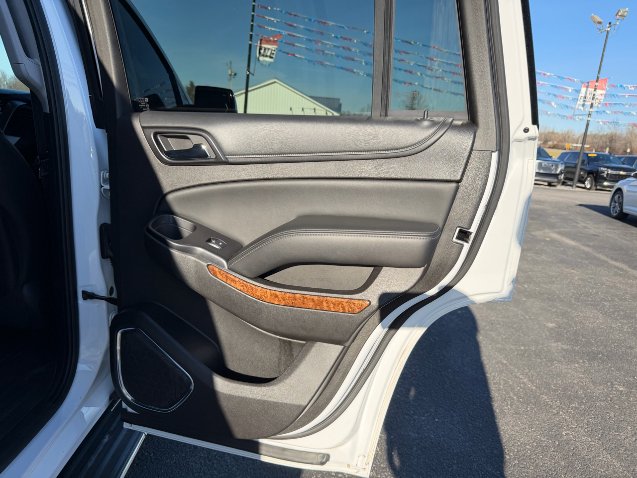 Chevrolet Tahoe 4WD 4dr LTZ 2016