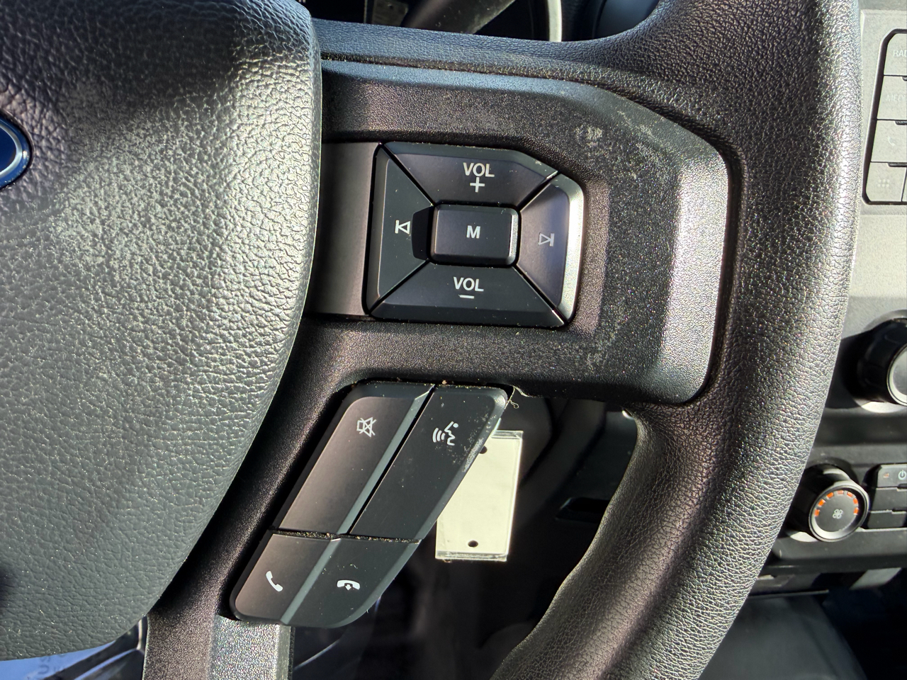 Ford F-150 4WD SuperCab 145" XL 2020