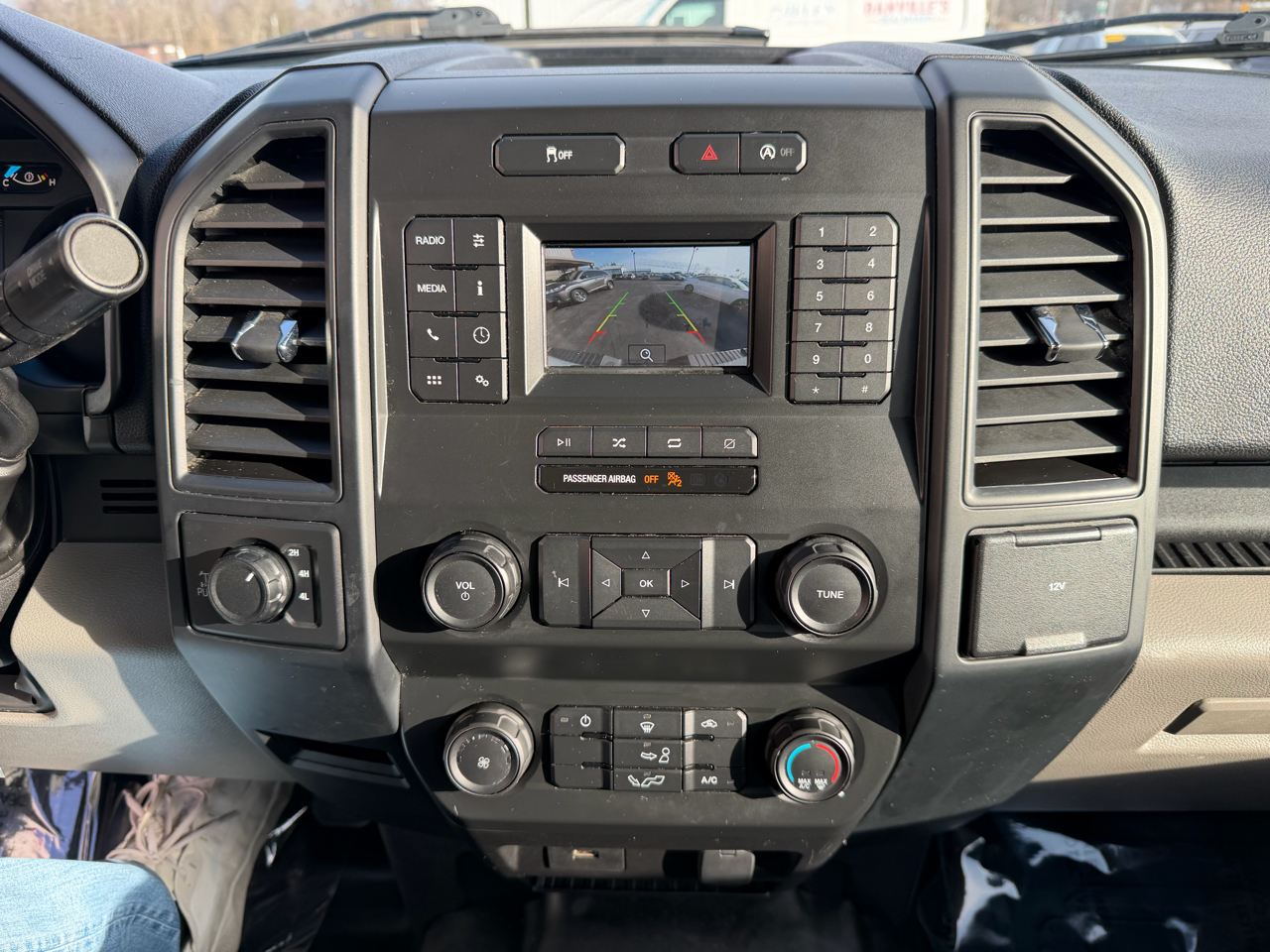 Ford F-150 4WD SuperCab 145" XL 2020