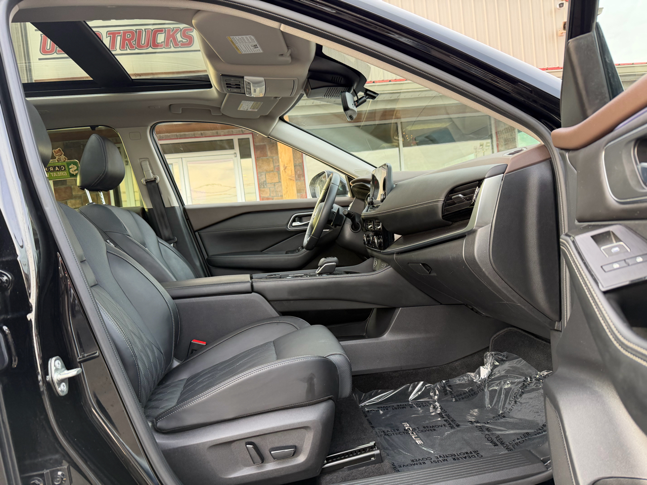 Nissan Rogue AWD Platinum 2023