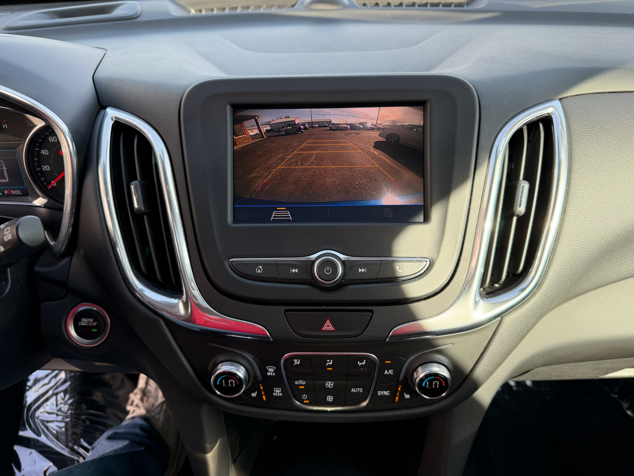 Chevrolet Equinox FWD 4dr LT w/2LT 2020