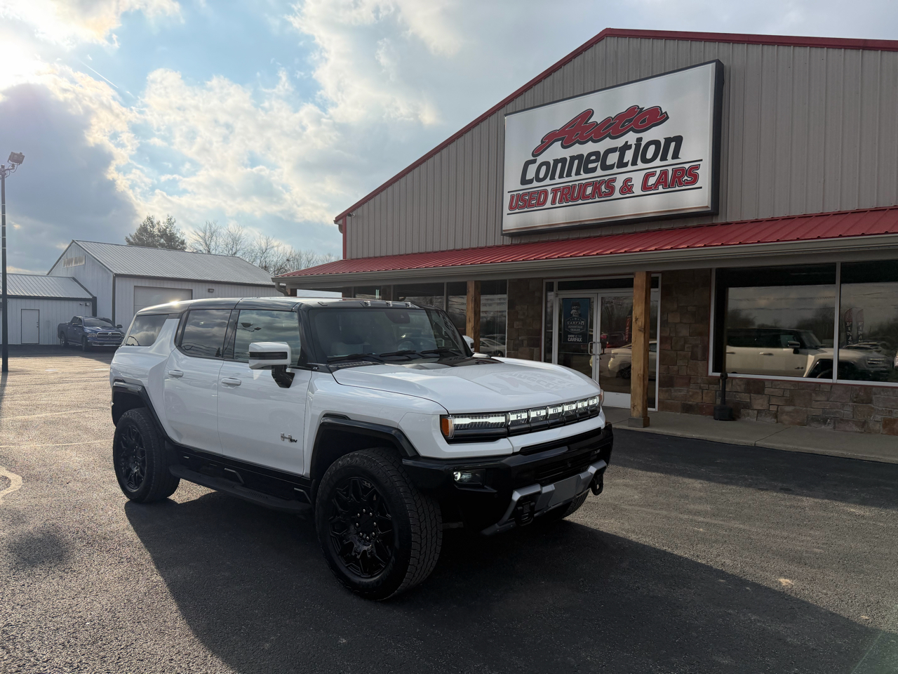 GMC HUMMER EV SUV e4WD 4dr 2X 2025