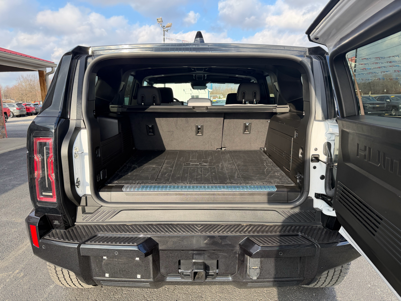 GMC HUMMER EV SUV e4WD 4dr 2X 2025