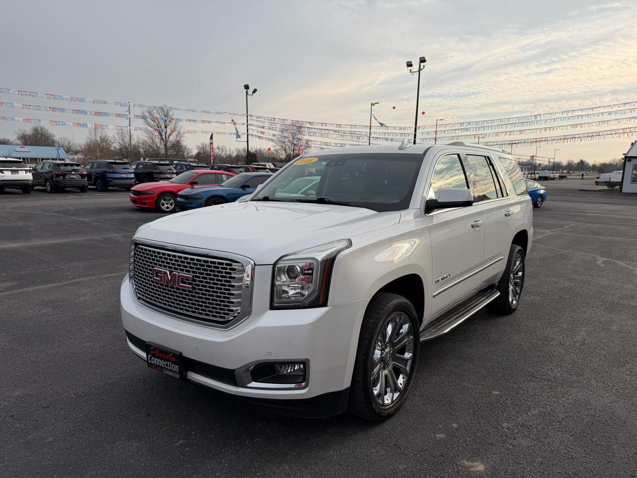 GMC Yukon 4WD 4dr Denali 2016