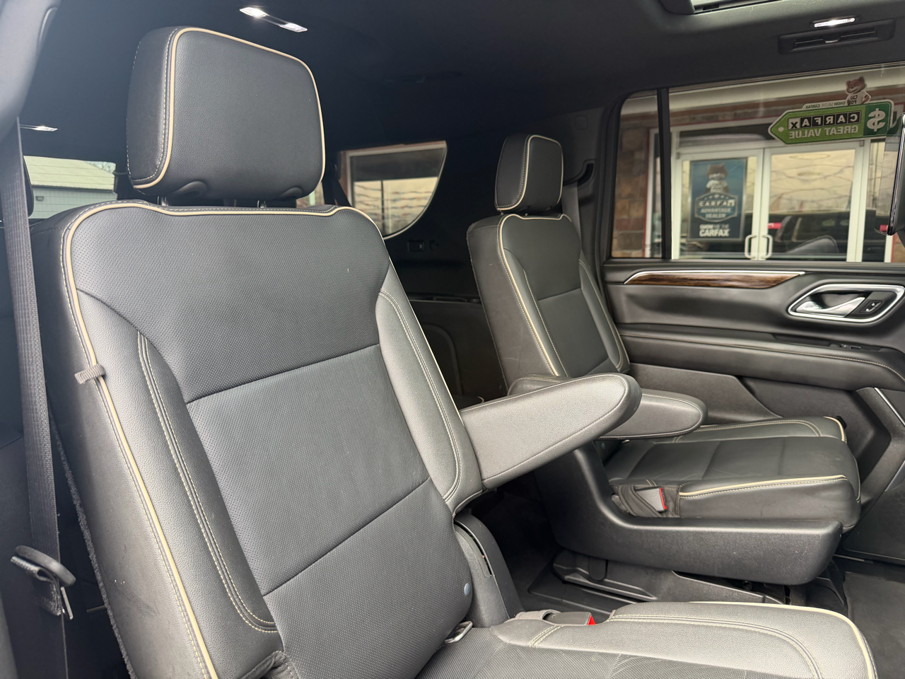 Chevrolet Suburban 4WD 4dr Premier 2021