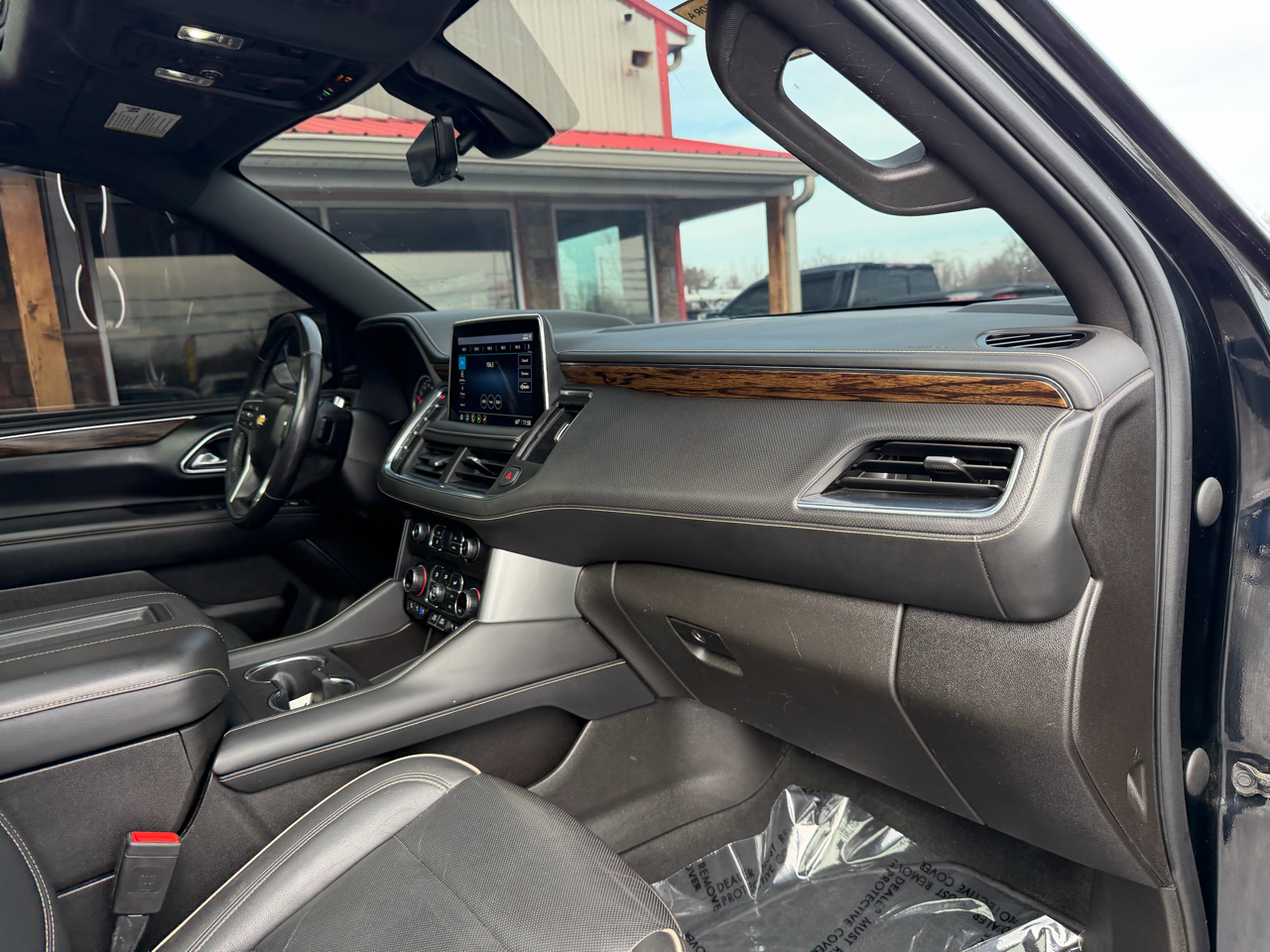 Chevrolet Suburban 4WD 4dr Premier 2021