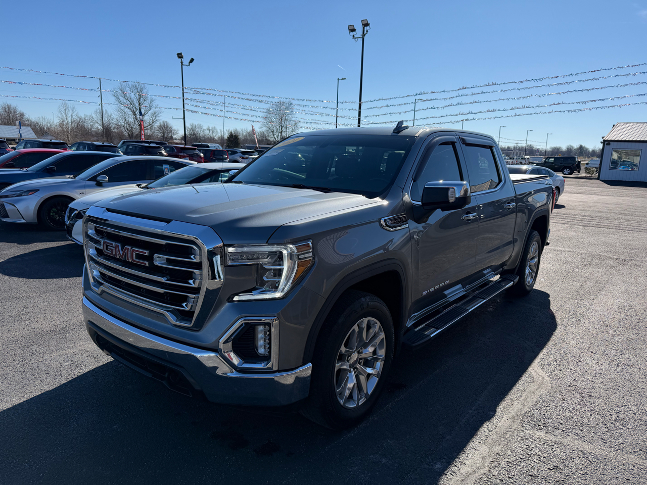 GMC Sierra 1500 4WD Crew Cab 147" SLT 2021