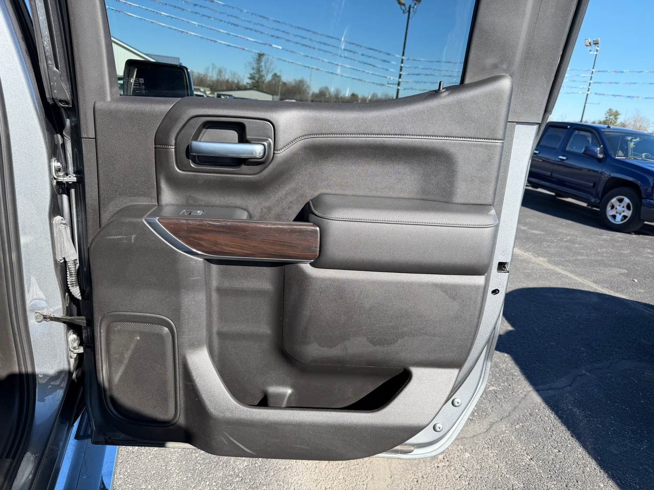 GMC Sierra 1500 4WD Crew Cab 147" SLT 2021