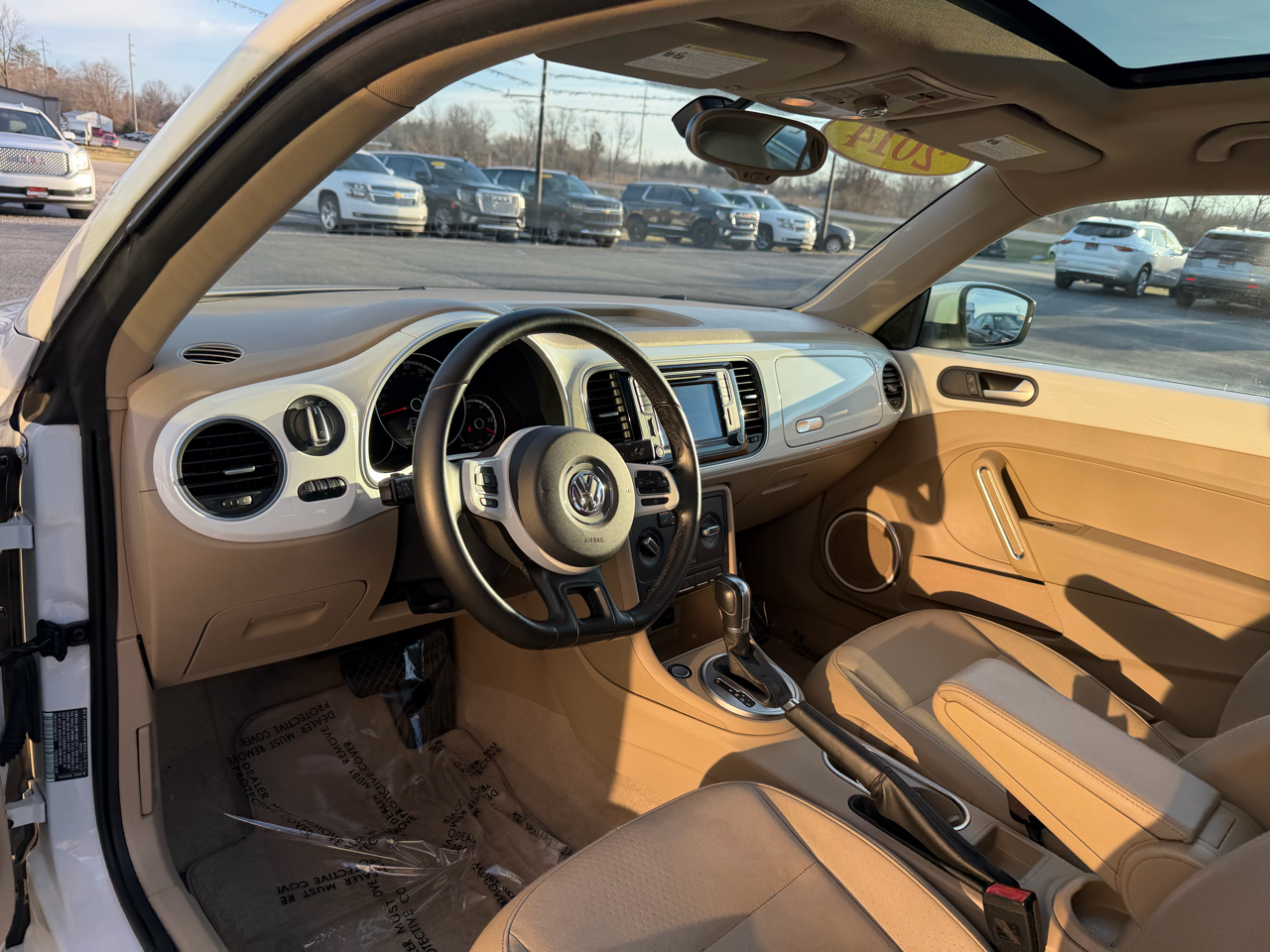 Volkswagen Beetle Coupe 2dr Auto 1.8T SE 2016