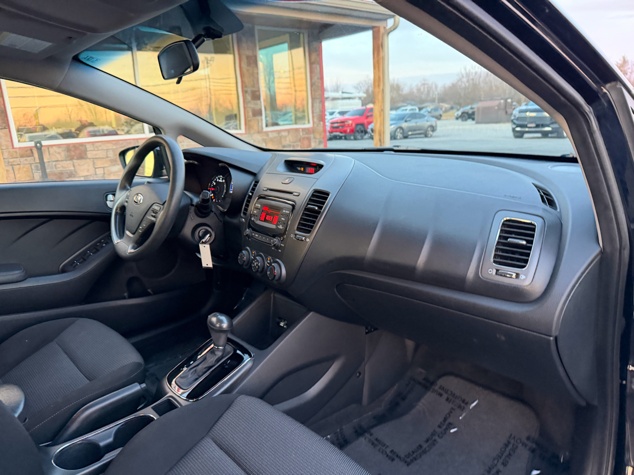 Kia Forte LX Auto 2017