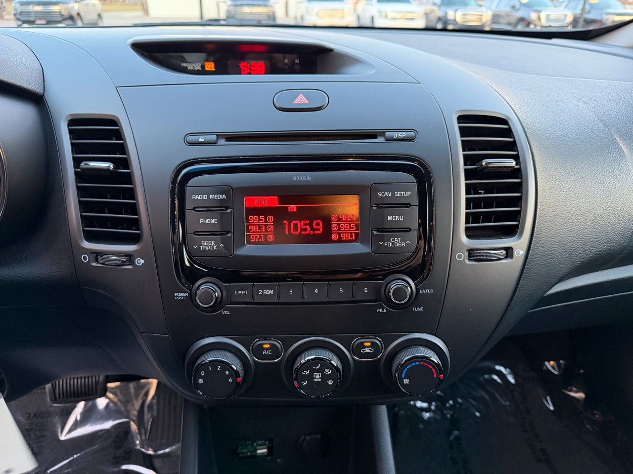 Kia Forte LX Auto 2017