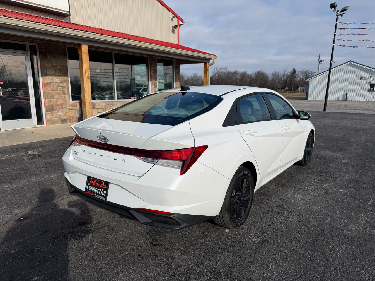 Hyundai Elantra SEL IVT *Ltd Avail* 2021