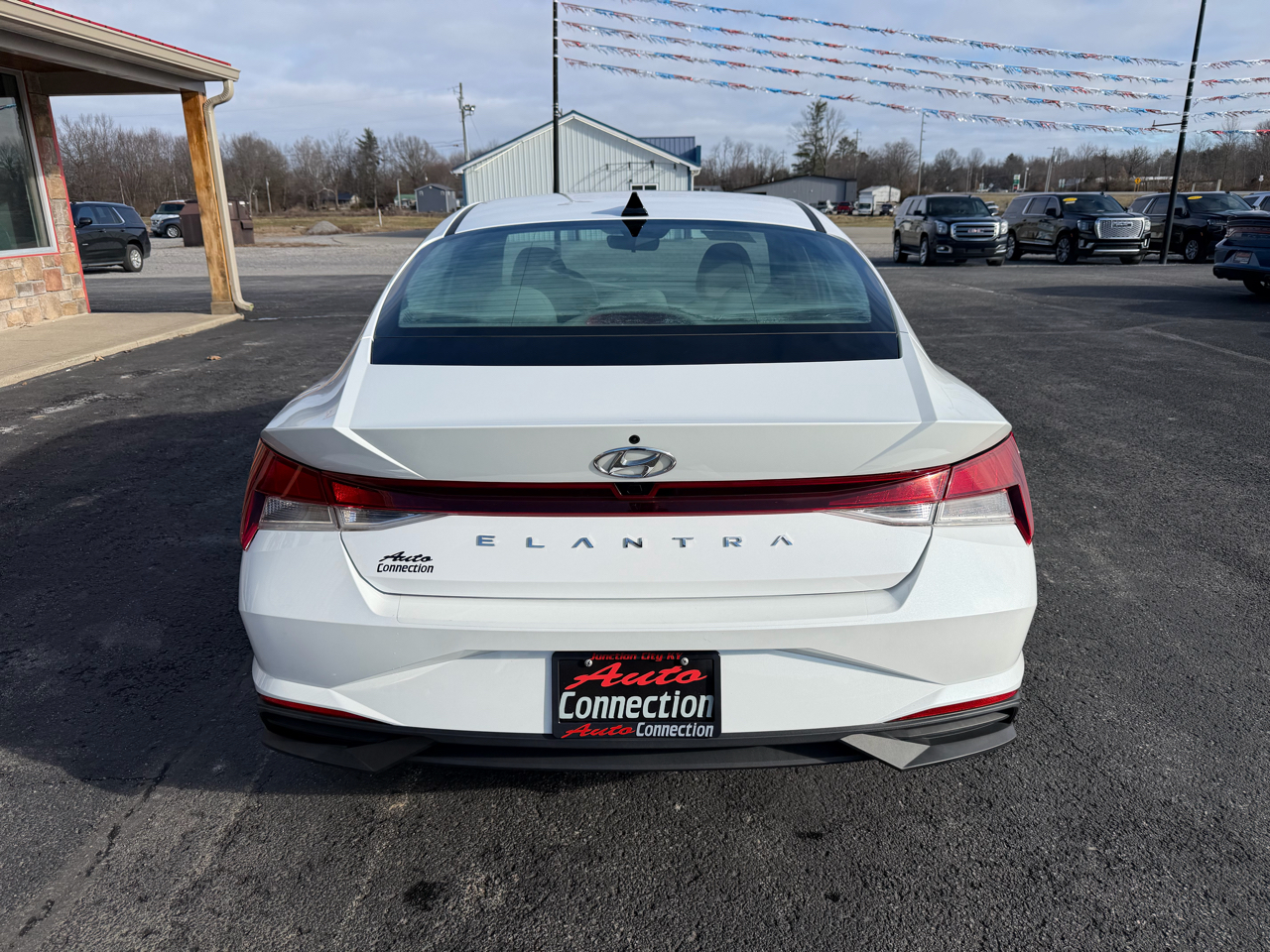 Hyundai Elantra SEL IVT *Ltd Avail* 2021