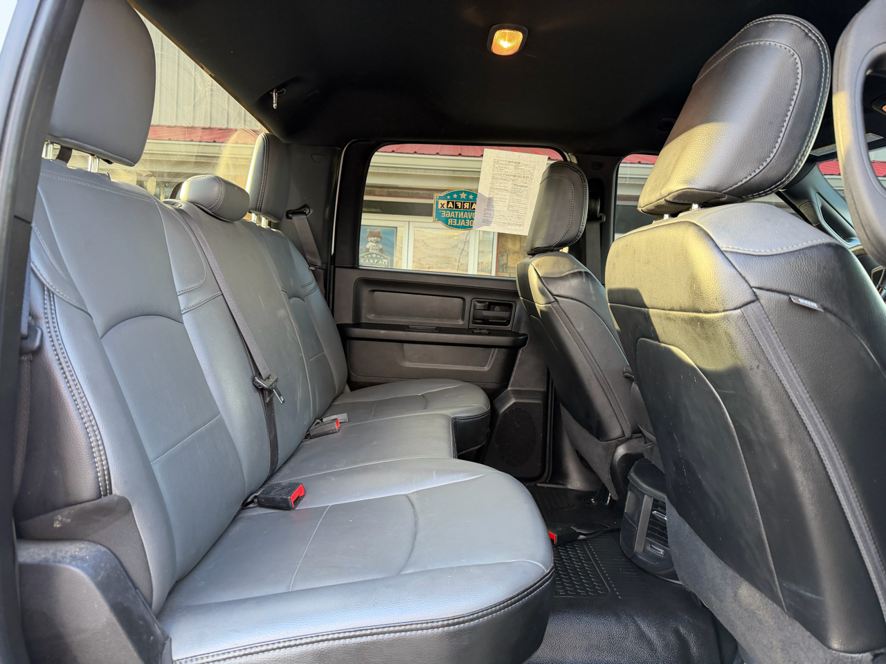 RAM 2500 Tradesman 4x4 Crew Cab 6'4" Box 2024